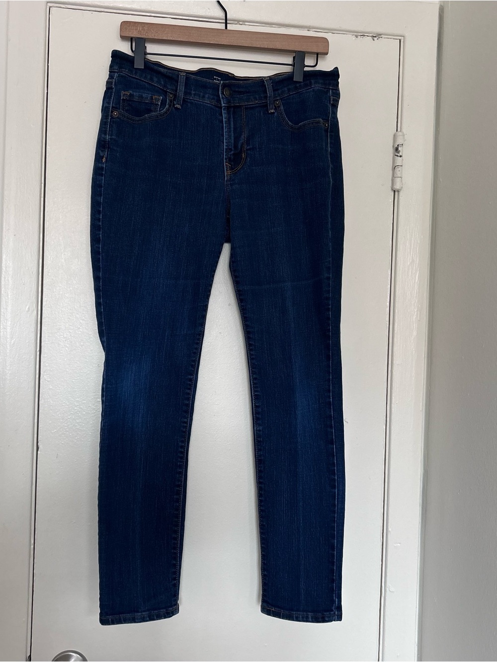 Old Navy Dark Wash Skinny Jeans